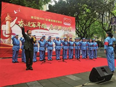 二战时希特勒建立“生育农场”，批量生产孩子如流水线，不谈感情